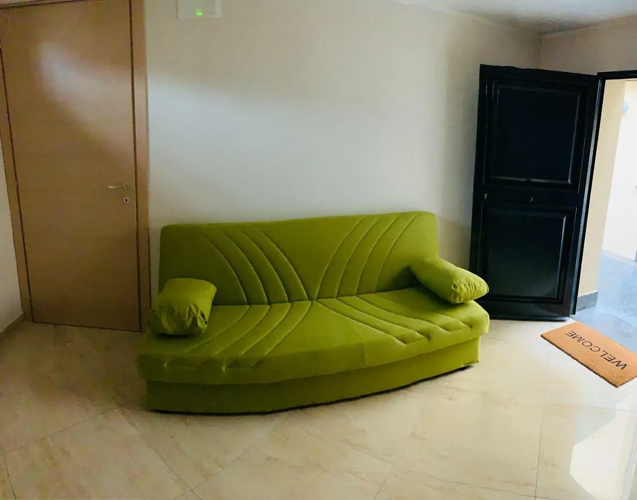 فندق مبيت وإفطار Sweet Home كاتانيا